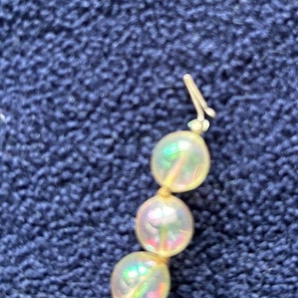 VTG AB Finish Clear Lucite Beaded Necklace - Picture 4 of 14